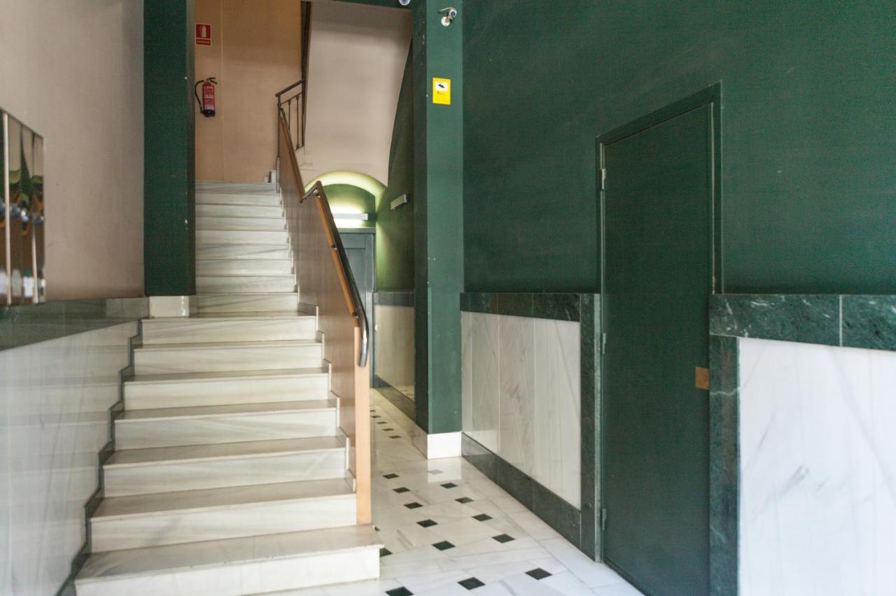 Plaza Catalunya City Center Apartments Barcelona Exteriör bild