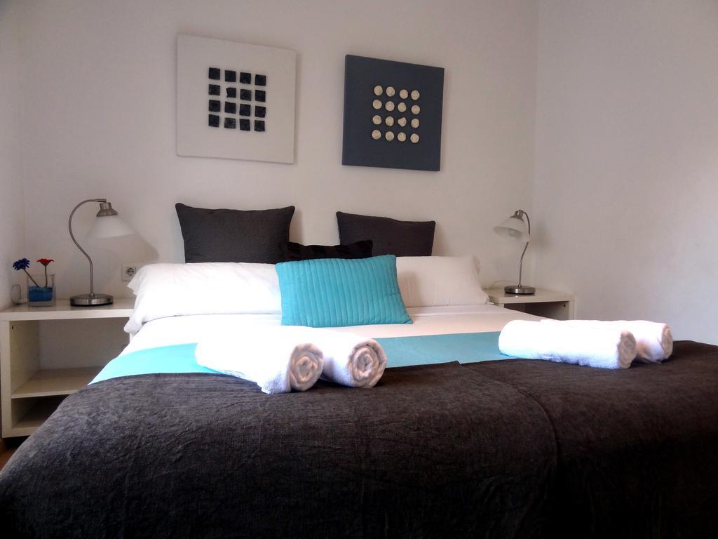Plaza Catalunya City Center Apartments Barcelona Rum bild